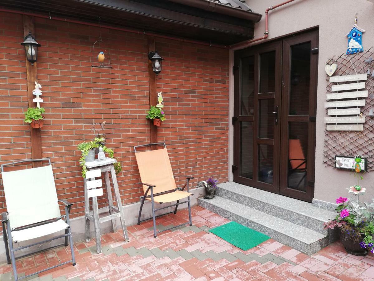 Maison Rosmina Braşov Extérieur photo